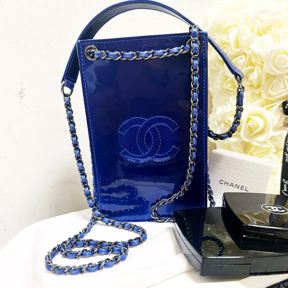 Authentic Chanel Electric / Metallic Blue Patent Leather W.O.C Crossbody Bag - Picture 12 of 13
